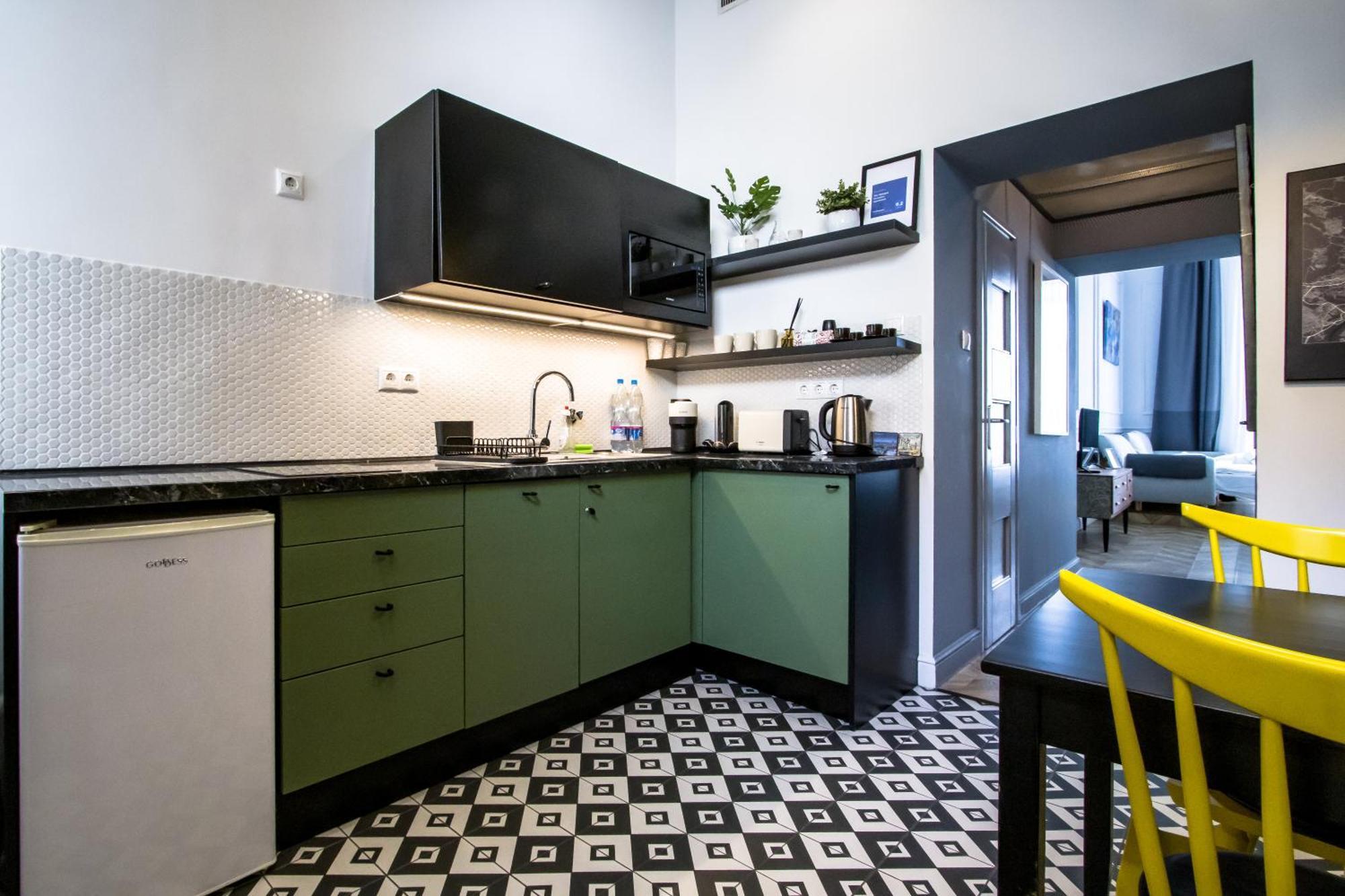 Wilson'S Oktogon Square Suite Apartment Будапеща Екстериор снимка